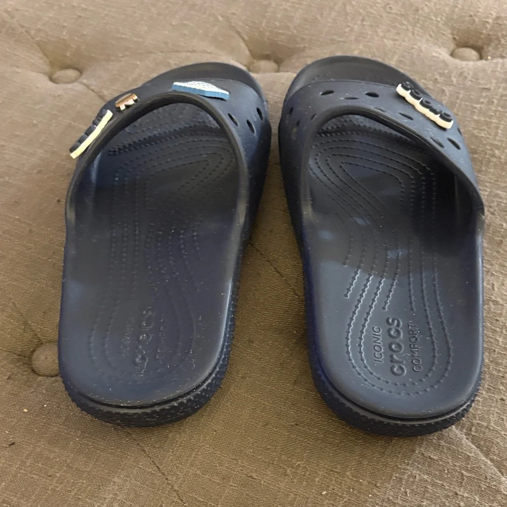 CROCS Navy Slide Sandals with Fun Charms - Picture 3 of 4